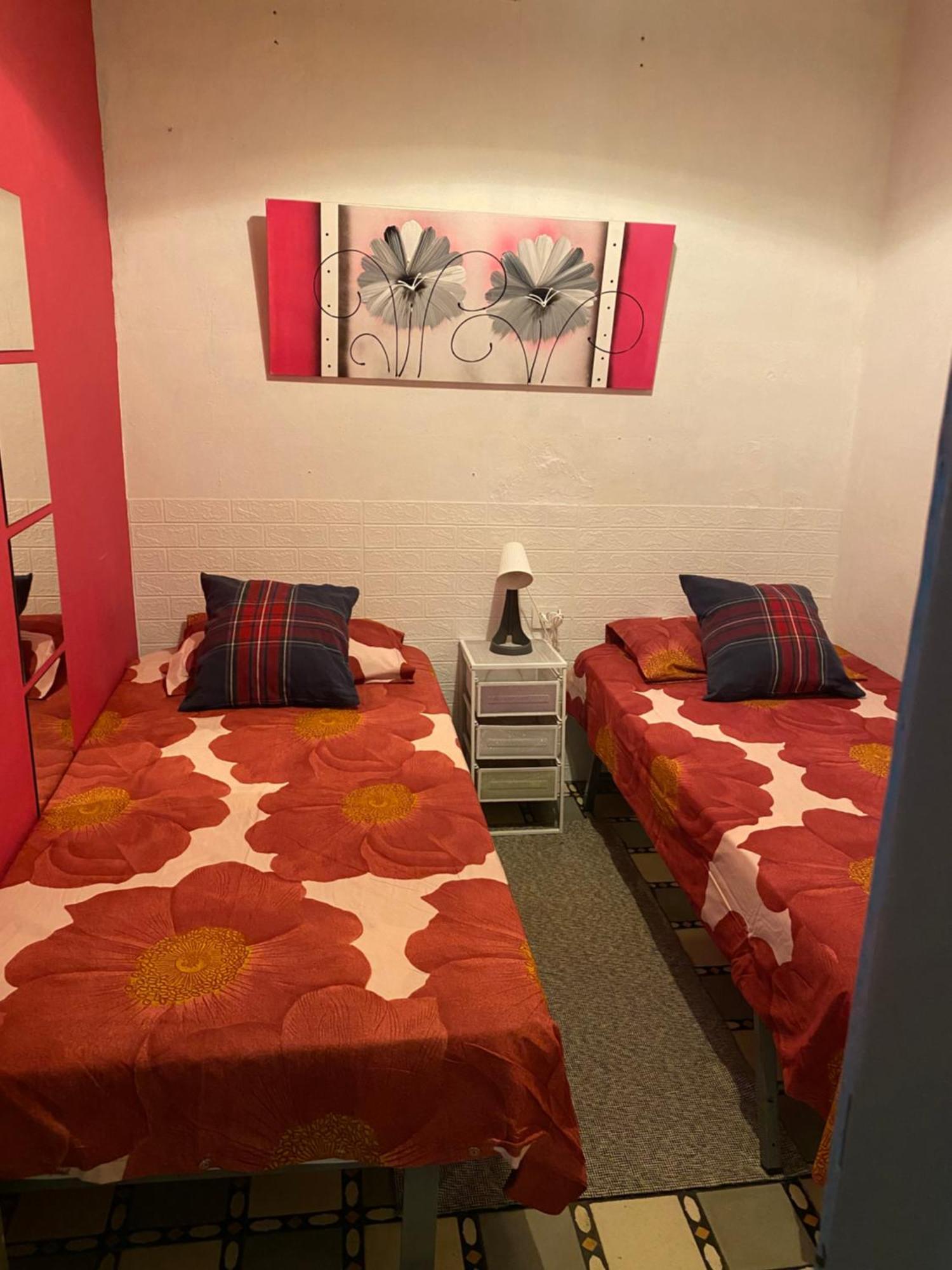 Apartamento Felicitat Figueres  Exterior photo